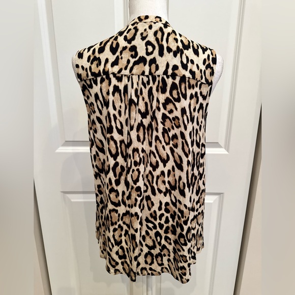 LOFT - Animal Print Ruffle Blouse (medium) - Picture 2 of 3